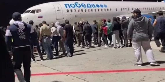 Dağıstan Havalimanında İsrail Uçağı Nedeniyle Arbede: 20 Kişi Yaralandı