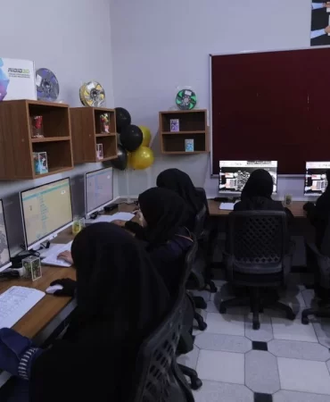 aa-20231004-32309968-32309965-tika-suriyenin-kuzeyinde-robotik-kodlama-merkezi-acti