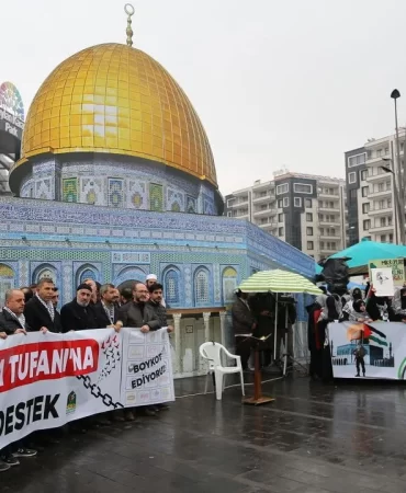 aa-20231208-33135489-33135485-diyarbakir-ve-sirnakta-israilin-gazzedeki-saldirilari-protesto-edildi