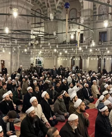 aa-20231214-33186908-33186905-fatih-camisinde-gazze-icin-buyuk-dua-bulusmasi-duzenlendi