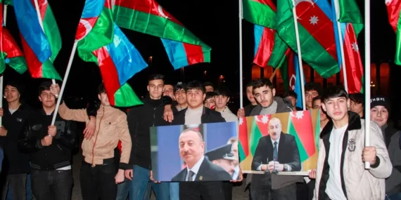 Azerbaycan’da İlham Aliyev’in Cumhurbaşkanı Seçimindeki Zaferi Kutlanıyor