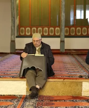 mukabele-gelenegi-edirne-deki-tarihi-camilerd-16962300-amp