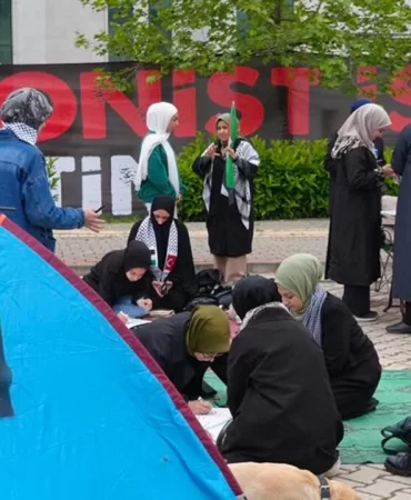 dailyummah-8134