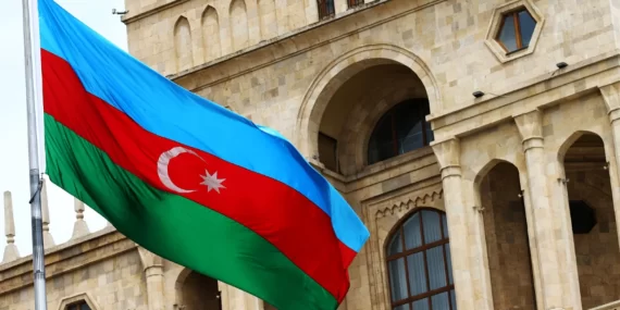 Azerbaycan, Ülkede “İsrail Askerlerinin Bulunduğu” Yönündeki Haberleri Yalanladı