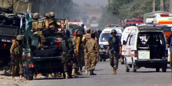 Pakistan’da Bombalı Saldırı: Ölü Ve Yaralılar Var