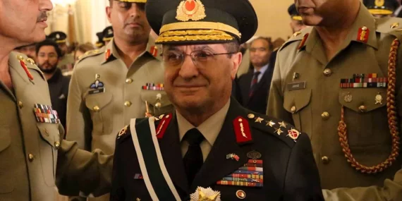 genelkurmay-baskani-bayraktaroglu-samda-kritik-temaslarda-bulundu
