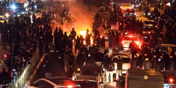Rapor: İran’da Ölü Sayısı 10 Bini Bulabilir