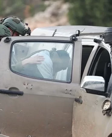 israil-guclerinin-7-ekimden-bu-yana-isgal-altindaki-bati-seria-ve-kuduste-gozaltina-aldigi-filistinlilerin-sayisinin-4-bin-795e-yukseldigi-bildirildi