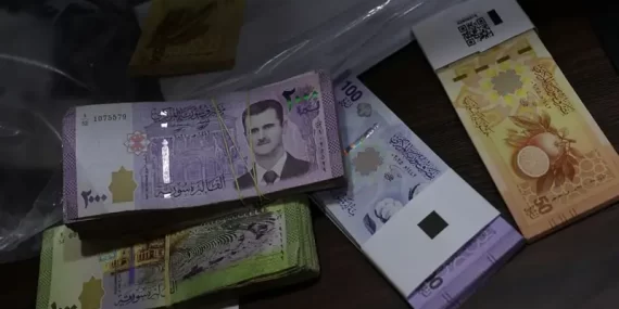 suriye-parasindan-esedi-sildi-yeni-banknotlar-cikti