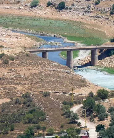 İsrail'den "tam işgal" ve Güney Lübnan'ı boşaltma tehdidi!