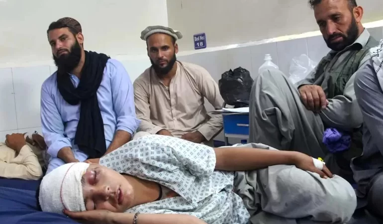 Afganistan’daki depremde en az 8 kişi hayatını kaybetti