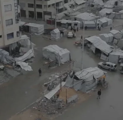 Gazze'de ulaşım krizi: Yıkık yollar ve hurda araçlar