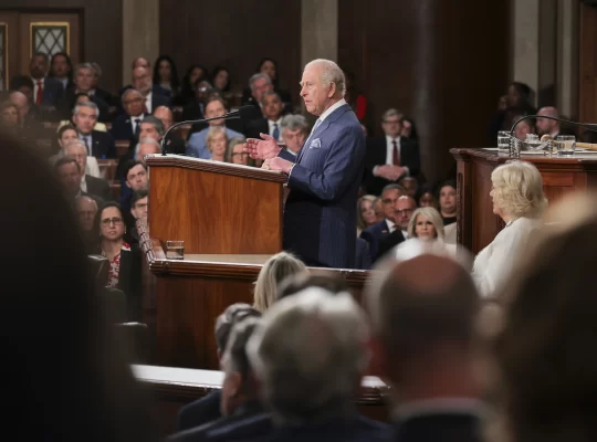 Kral Charles’tan Trump’a diplomatik mesajlar: İnce ayarlı Kongre konuşması