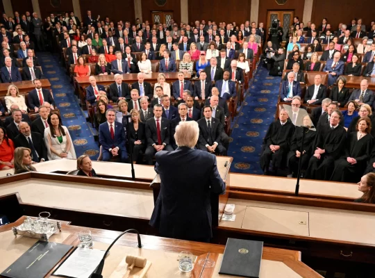 Trump ve Kongre arasında "savaş yetkisi" sınavı