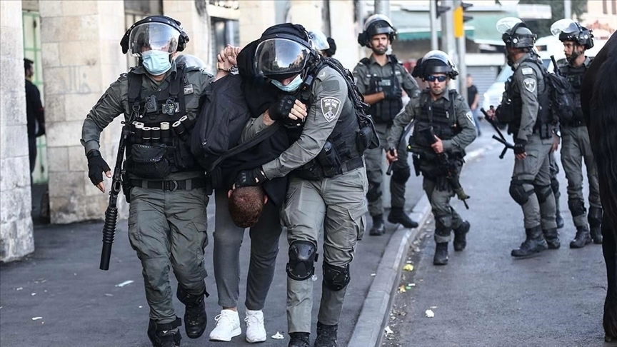 Batı Şeria'da operasyonların başından beri 23 bin kişi gözaltına alındı