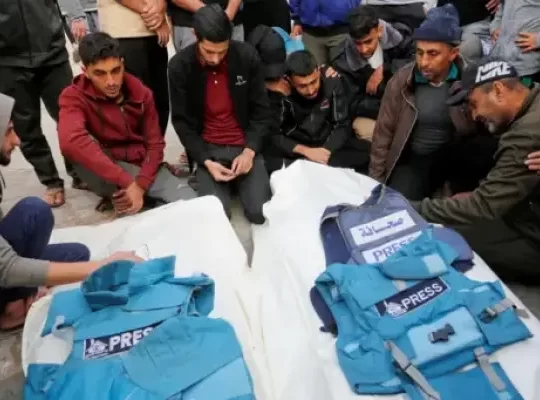 Gazze'de basın özgürlüğü sloganları kana bulandı