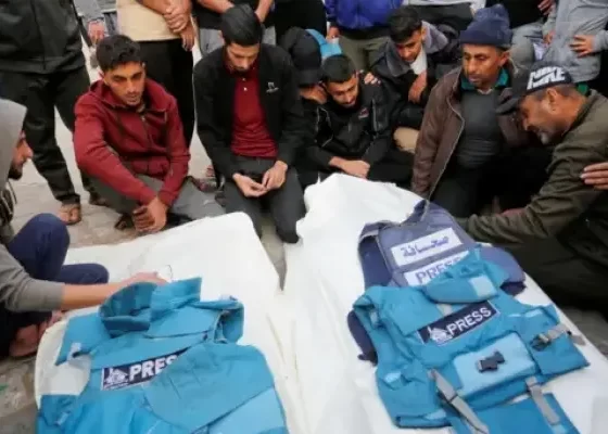 Gazze'de basın özgürlüğü sloganları kana bulandı