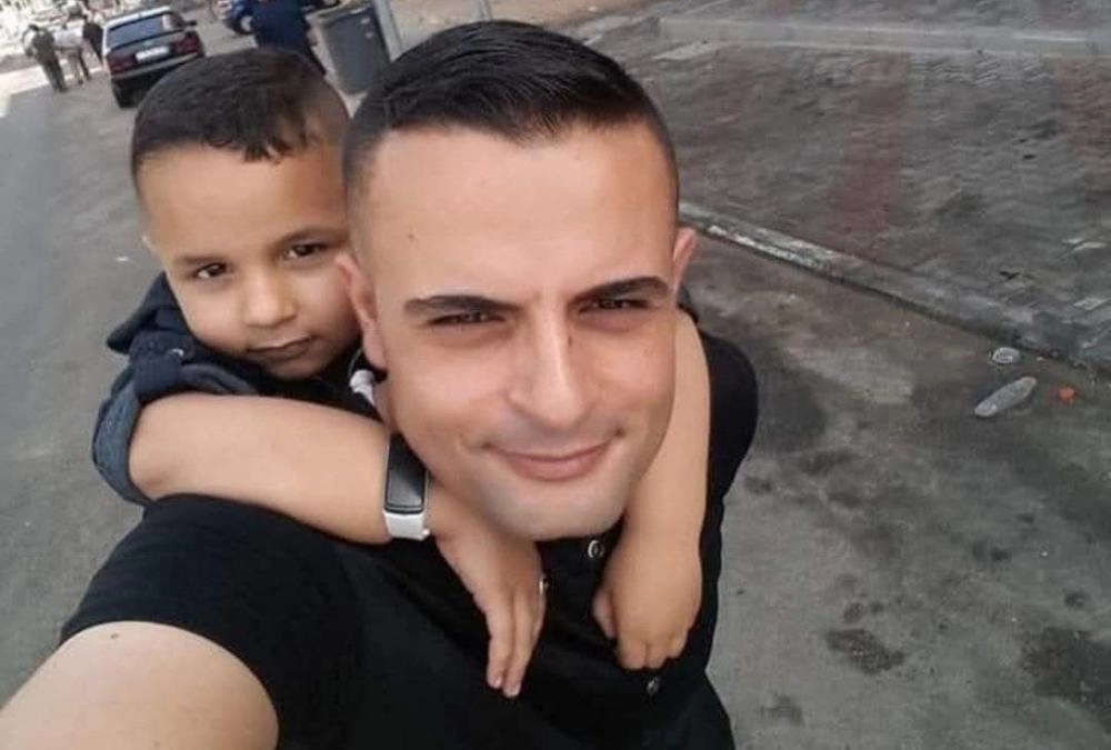 Gazze'de su taşıyan kardeşlere İsrail kurşunu