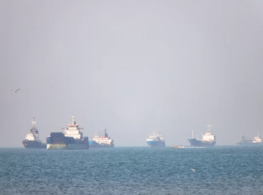 Hürmüz Boğazı'nda yeni dönem: Tahran'dan kritik hamle