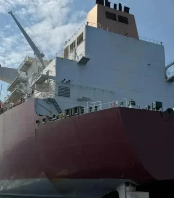Katar gaz tankeri savaşın başından bu yana ilk kez Hürmüz'den geçti