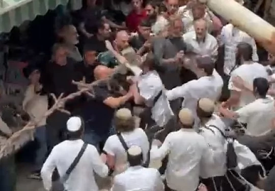 Kudüs'te yerleşimci şiddeti: Aksa yakınlarında cemaat darp edildi