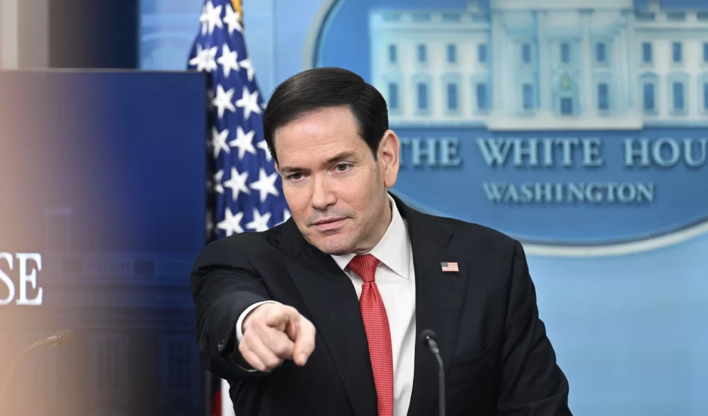 Rubio'dan Beyaz Saray'da renkli şaka
