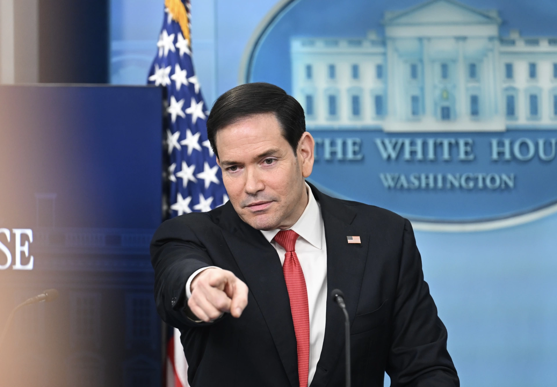 Rubio'dan Beyaz Saray'da renkli şaka
