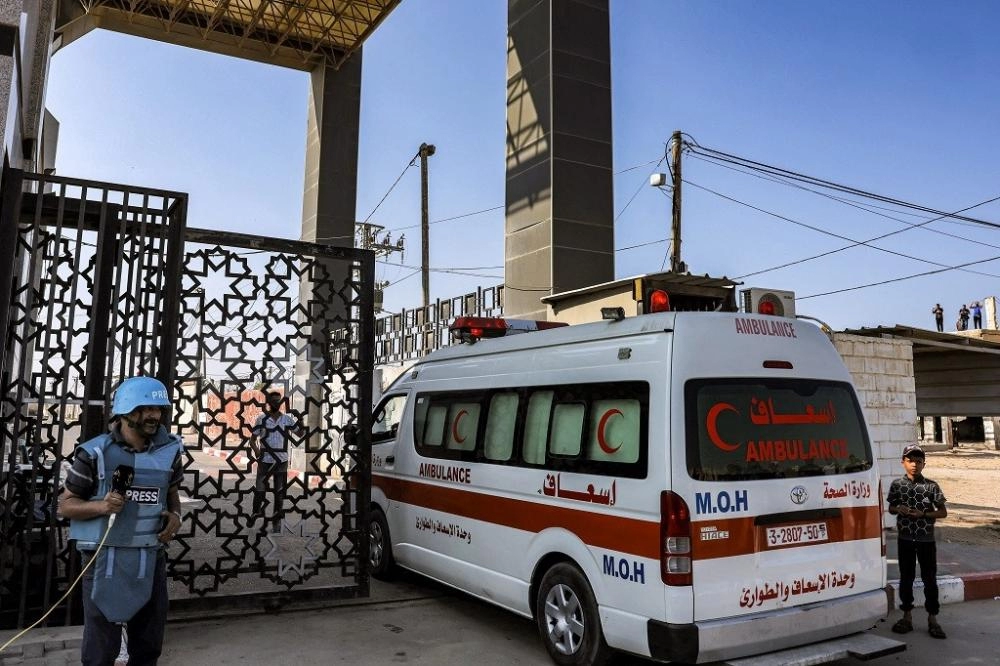 Gazze'den 26 hasta tedavi için Refah üzerinden tahliye edildi