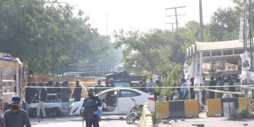 Pakistan'da çifte saldırı: 7 ölü
