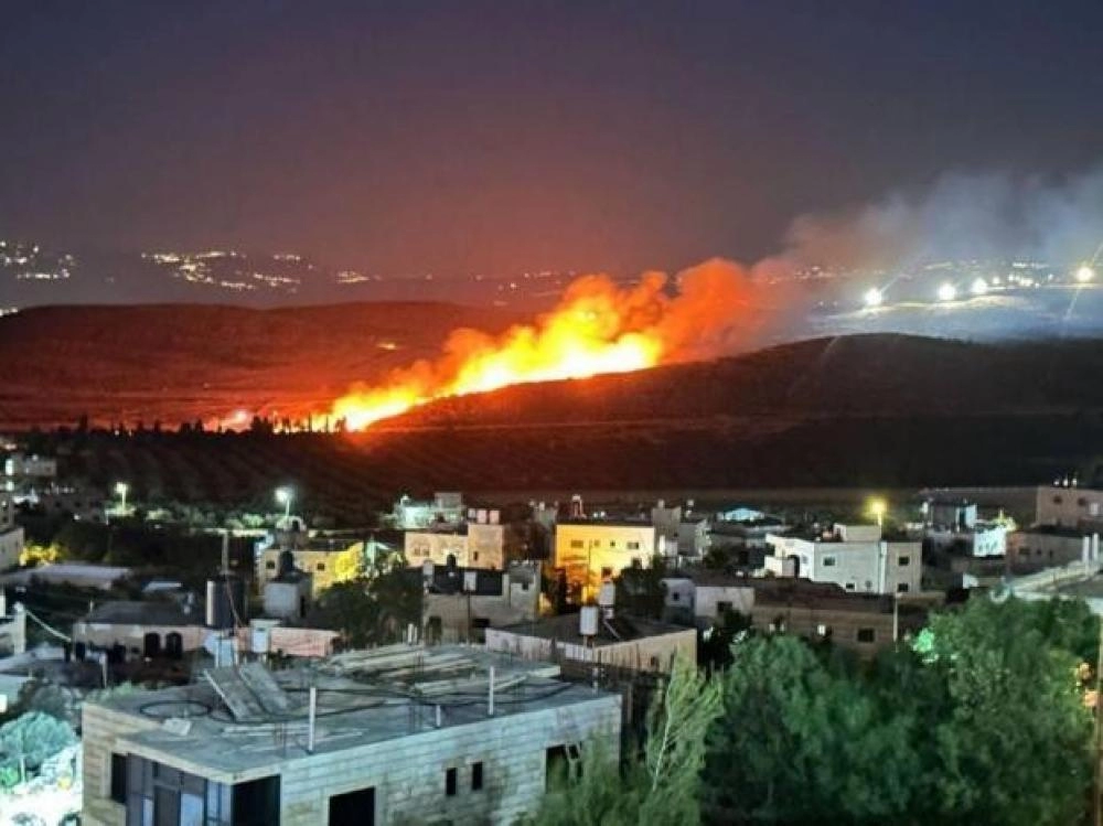 Ramallah'ta yerleşimciler tarım arazilerini ateşe verdi