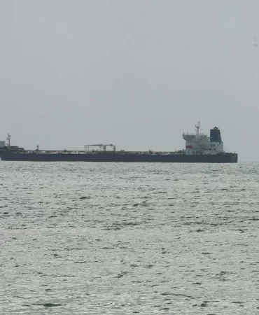 Basra’da petrol tankerine saldırı: İran’ın hedefi ne?