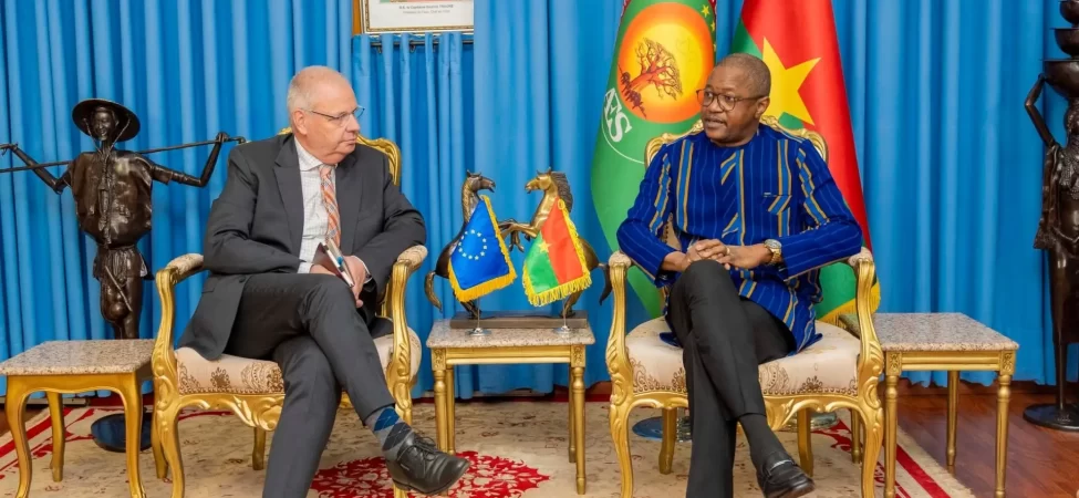Burkina Faso'dan AB temsilcilerine 'istenmeyen kişi' kararı