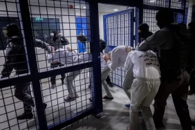 Endonezya'dan Filistinli aktivist için sınır dışı kararı