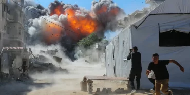 Gazze'de ateşkesin adı var, kendisi yok: Bombalar susmuyor