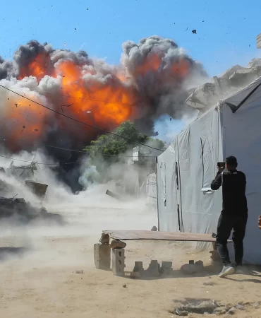 Gazze'de ateşkesin adı var, kendisi yok: Bombalar susmuyor