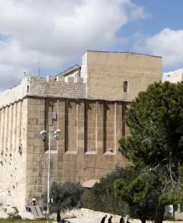 İbrahim Camii’nde ezan tamamen sustu: 10 gündür yasak!