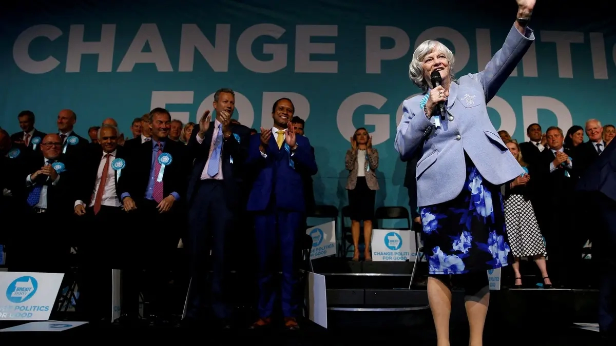 İngiltere’de sarsıcı ölüm: Anne Widdecombe hayatını kaybetti