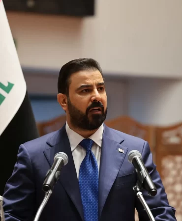 Irak Başbakanı'nın Suudi Arabistan ziyareti ertelendi!