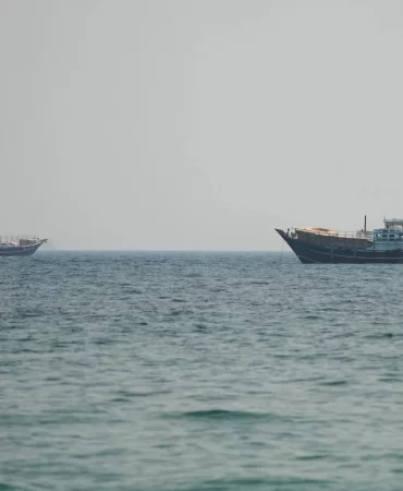 İran’ın Umman saldırısı: Stratejik hata mı, tehlikeli bir mesaj mı?
