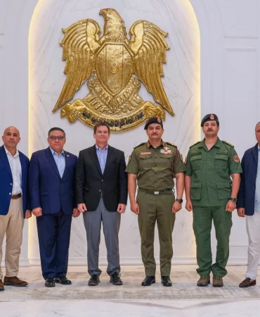 Libya'da tek ordu için kritik adım: ABD heyeti Bingazi'de