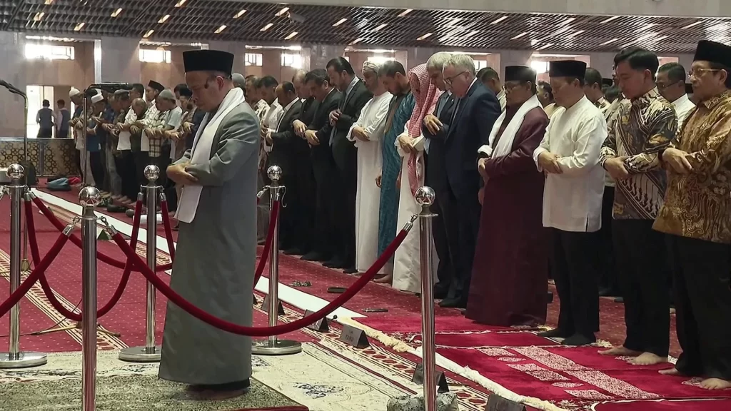 Şeyh Hamad bin Halife Al Tani: Katar'ın efsane liderine veda
