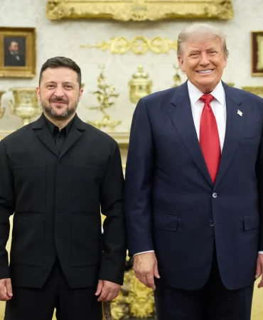 Zelenski Oval Ofis'te: Trump'tan hayati savunma hamlesi