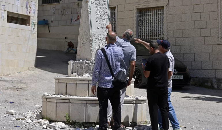 Aşırı sağcı vekil balyozla anıt yıktı: İsrail siyasetinde "utanç" fırtınası!