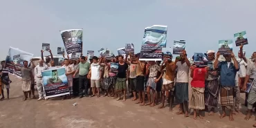Babulmendep'teki saldırılar Yemenli balıkçıları vurdu: Limanda eylem