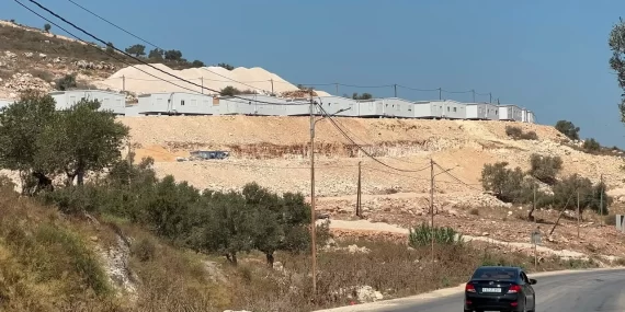 "Emek Dotan" Yerleşimi Cenin'deki Arraba Beldesini Kuşatıyor