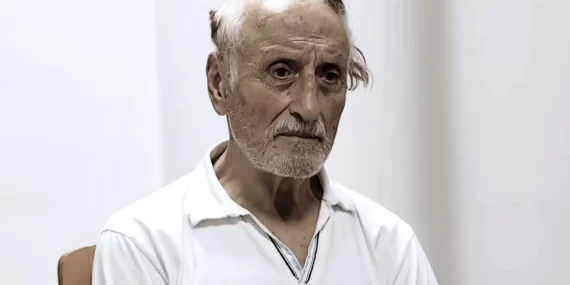 Esed rejiminin eski Hava İstihbarat Başkanı Huveyce hakim karşısında