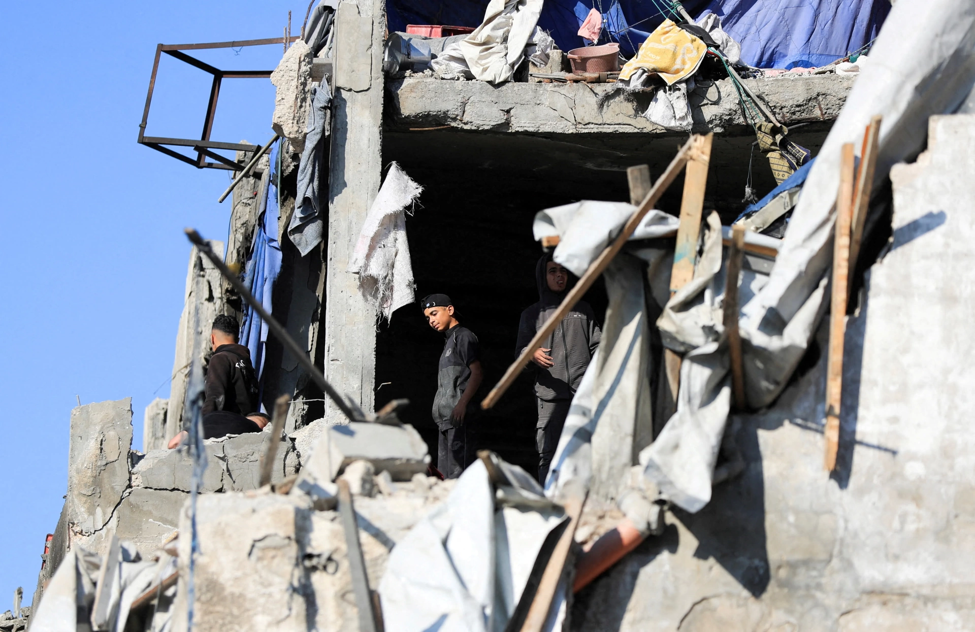 Gazze’de yeni saldırı: İsrailli komutanlar arasında çekilme çatlağı