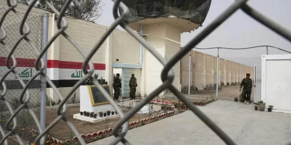 Irak gözaltı merkezlerinde taciz skandalı: Kameralar kapatıldı