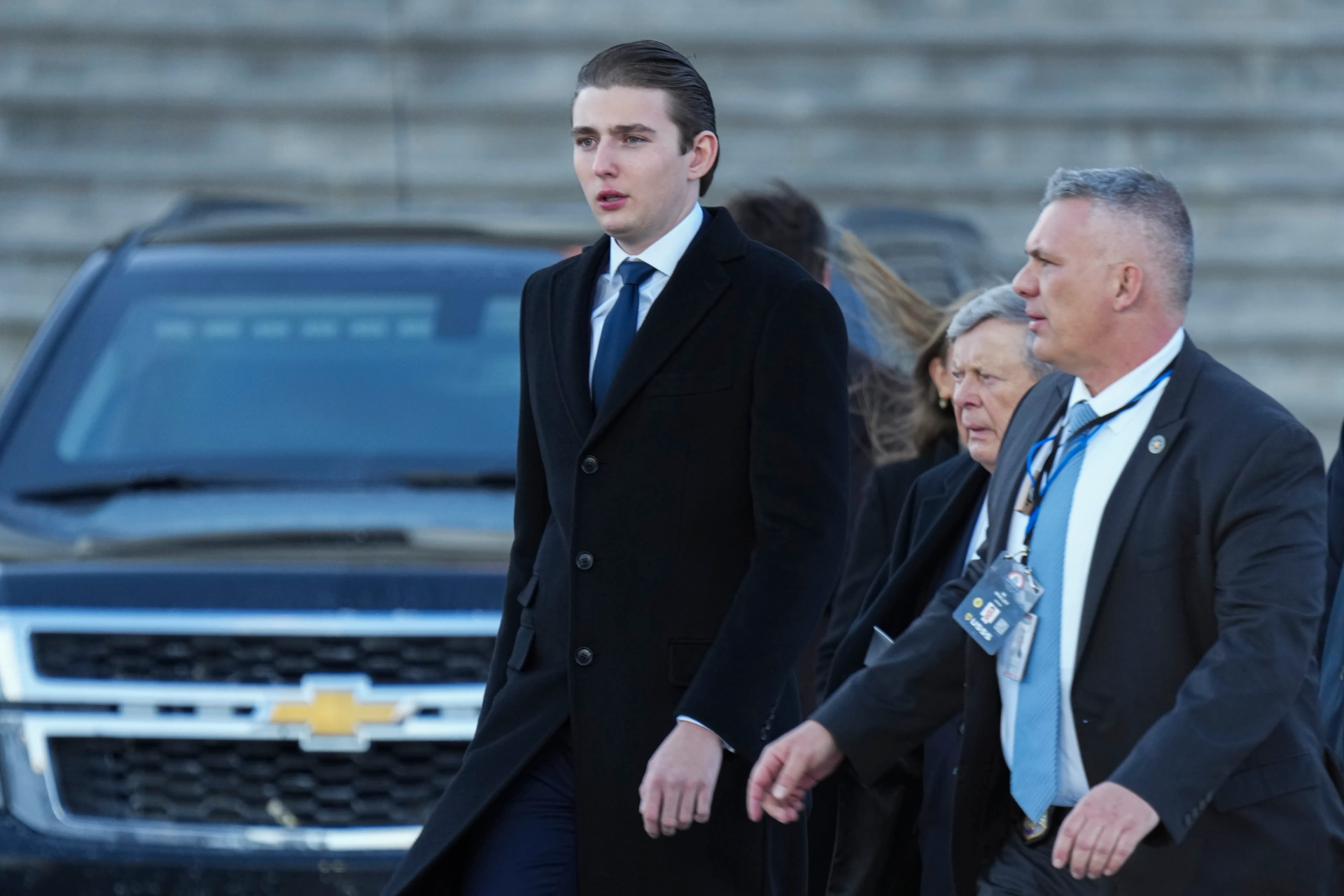 İran devlet televizyonundan Barron Trump için suikast ödülü