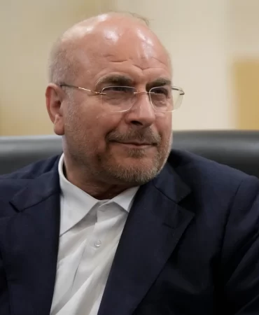 İran Meclis Başkanı Galibaf kritik Bağdat temaslarına başladı